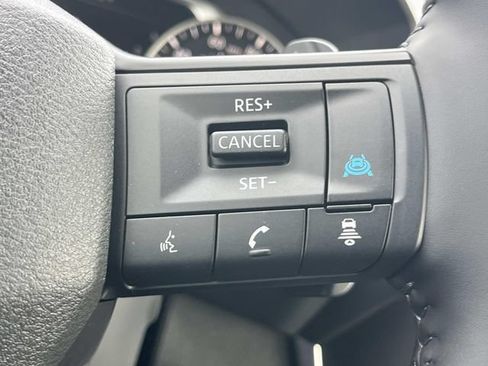 New 2026 Nissan Rogue Dark Armor AWD/4WD image 29