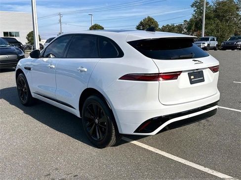 New 2025 Jaguar F-PACE R-Dynamic S image 4