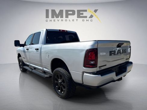 Used 2026 RAM 2500 Big Horn AWD/4WD image 3