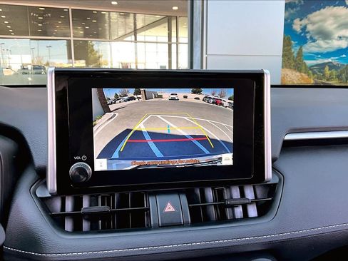 Used 2024 Toyota RAV4 XLE w/ Convenience Package image 27