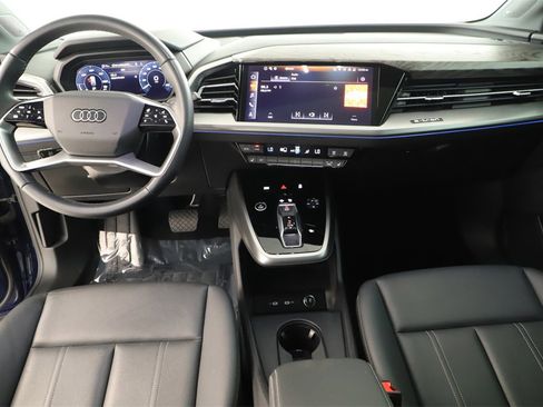 Used 2023 Audi Q4 e-tron Premium Plus w/ Premium Plus image 19