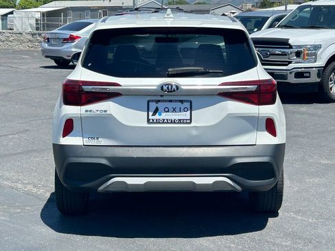 Used 2021 Kia Seltos LX AWD/4WD image 5