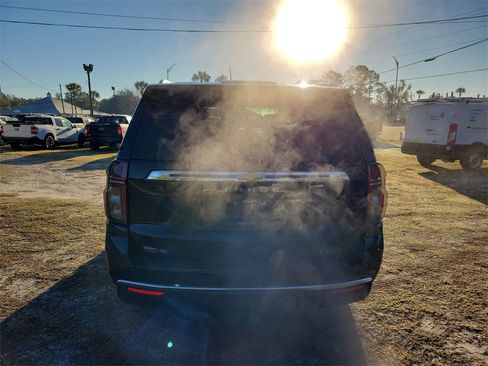 Used 2024 Chevrolet Tahoe LT image 9