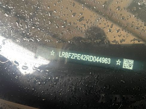 Used 2024 Buick Envision Sport Touring image 29