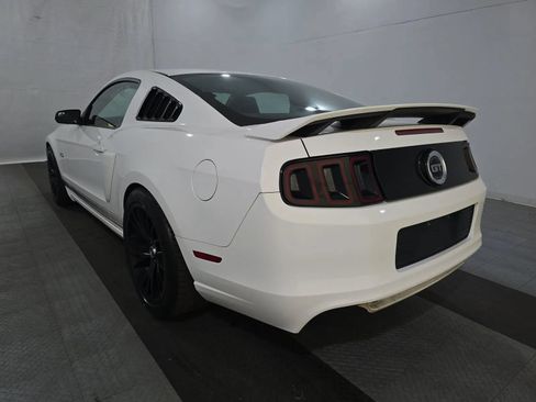 Used 2013 Ford Mustang GT Premium RWD image 4