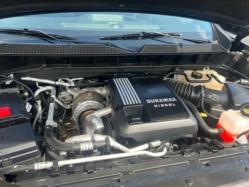 Used 2021 Chevrolet Silverado 1500 RST AWD/4WD image 34