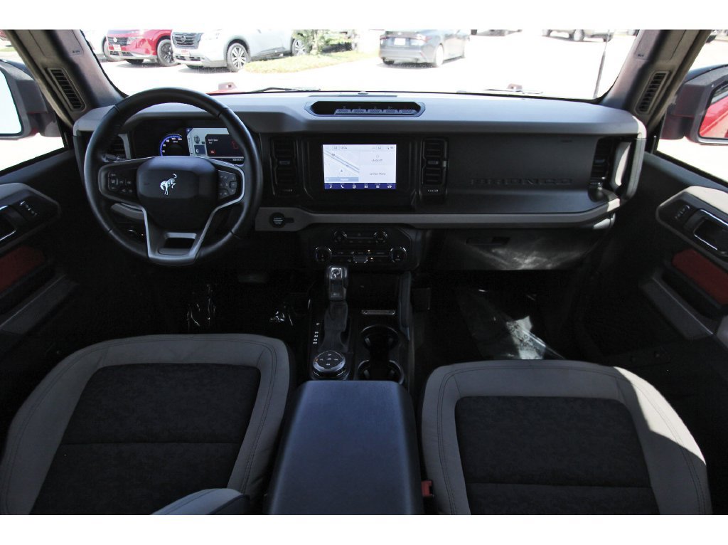Used 2022 Ford Bronco Wildtrak AWD/4WD image 9
