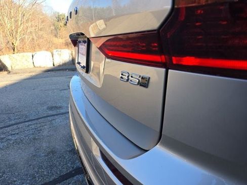 New 2026 Volvo XC60 B5 Plus w/ Climate Package image 12