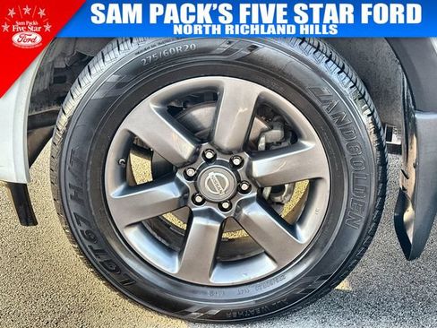 Used 2015 Nissan Titan SV w/ SV Value Truck Package RWD image 19