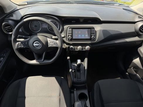 Used 2024 Nissan Kicks S FWD image 9