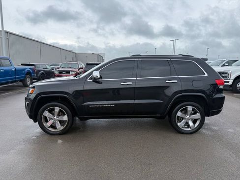 Used 2014 Jeep Grand Cherokee Overland w/ Advanced Technology Group AWD/4WD image 20