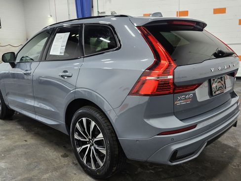 Used 2024 Volvo XC60 B5 Plus image 15