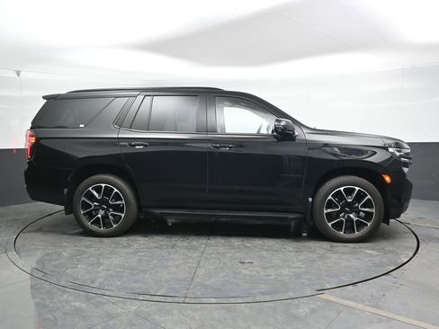 Used 2022 Chevrolet Tahoe RST w/ Luxury Package AWD/4WD image 4