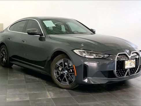 Used 2023 BMW i4 eDrive35 w/ Premium Package RWD image 2