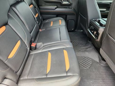 Used 2024 GMC Sierra 2500 AT4 w/ AT4 Premium Plus Package AWD/4WD image 31