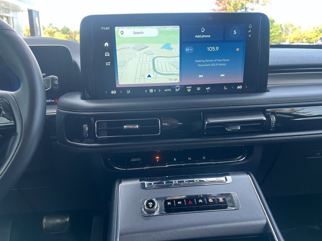 Used 2025 Lincoln Aviator AWD w/ Equipment Group 101A image 31