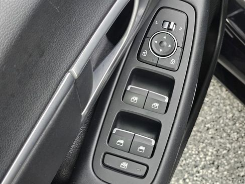 Used 2025 Hyundai Sonata SEL FWD image 31