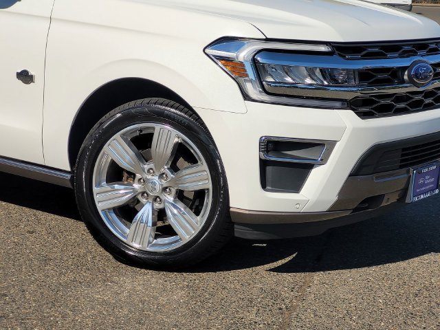 Certified 2024 Ford Expedition King Ranch AWD/4WD image 6