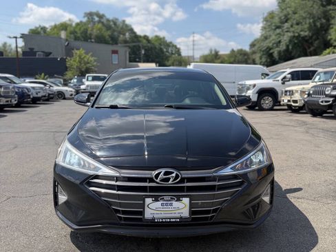Used 2019 Hyundai Elantra SEL FWD image 3