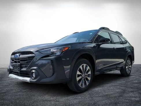 Used 2023 Subaru Outback Limited AWD/4WD image 8