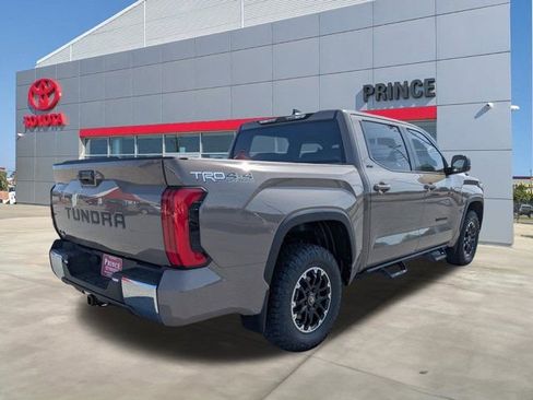 New 2026 Toyota Tundra SR5 AWD/4WD image 4