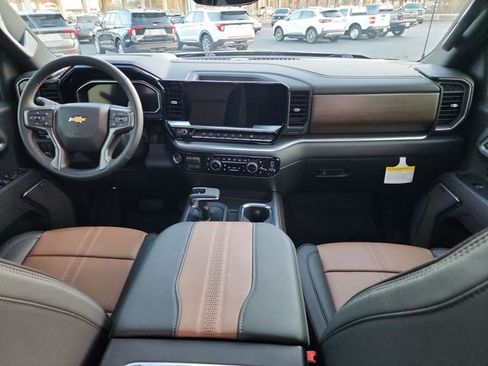 Used 2026 Chevrolet Silverado 1500 High Country image 24