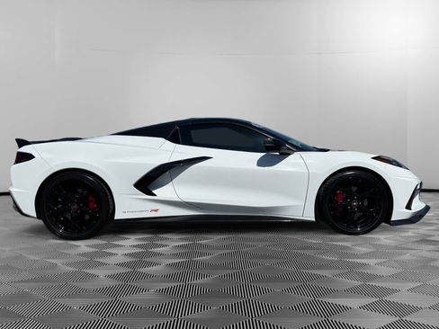 Used 2021 Chevrolet Corvette 2LT image 6
