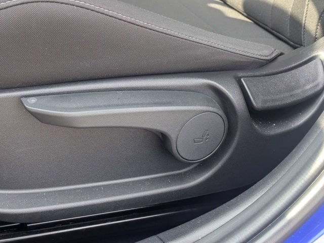 Used 2025 Hyundai Elantra Sport w/ Cargo Package FWD image 19