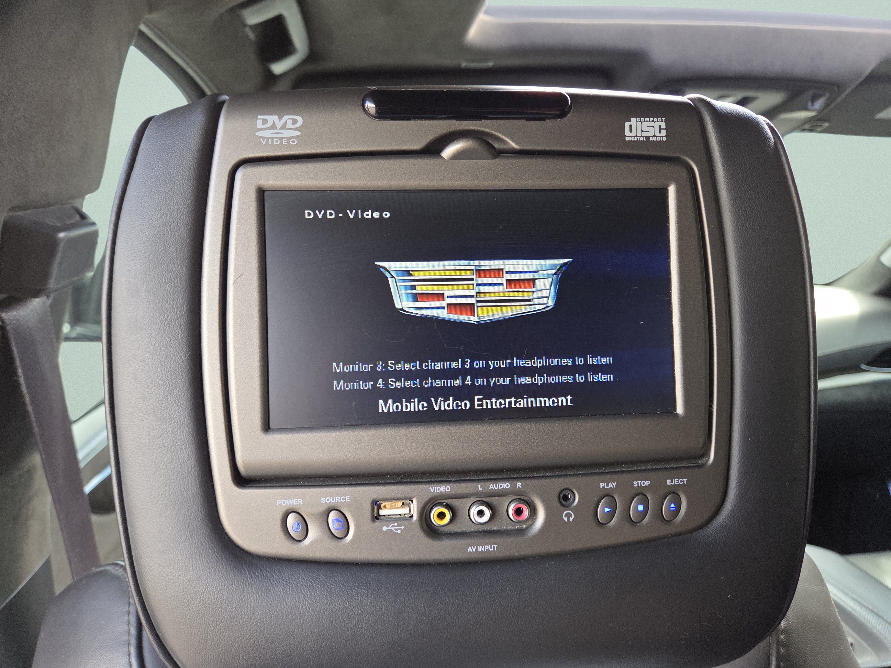 Used 2017 Cadillac Escalade Platinum AWD/4WD image 40