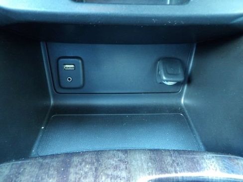 Used 2016 GMC Canyon SLT w/ Driver Alert Package AWD/4WD image 35