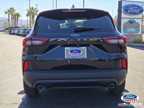 New 2026 Ford Escape ST-Line image 4