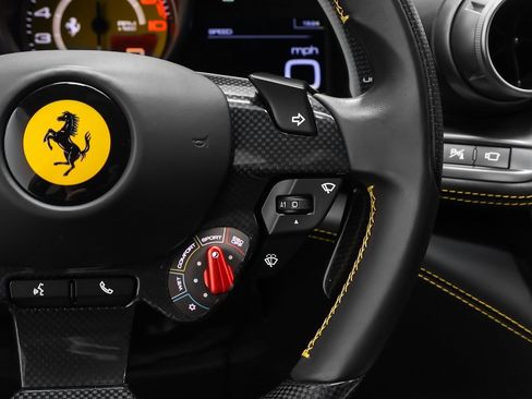 Used 2018 Ferrari GTC4Lusso image 56