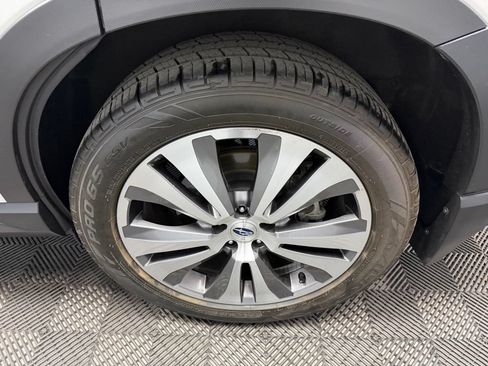 Used 2022 Subaru Ascent Touring AWD/4WD image 20