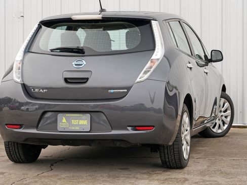 Used 2013 Nissan Leaf S image 4