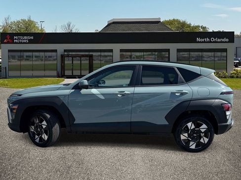 Used 2024 Hyundai Kona SEL AWD/4WD image 2