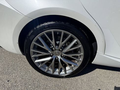 Used 2015 Lexus IS 250 AWD w/ Navigation System Package image 10