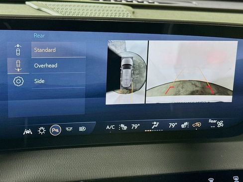 Used 2025 Buick Enclave Preferred FWD image 12