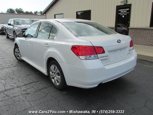 Used 2013 Subaru Legacy 2.5i AWD/4WD image 3