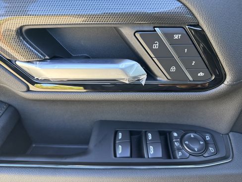 New 2026 GMC Sierra 2500 AT4 w/ AT4 Premium Plus Package image 15