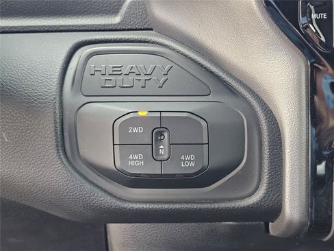 Certified 2026 RAM 2500 Laramie AWD/4WD image 53