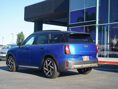 New 2026 MINI Cooper Countryman S w/ Comfort Package Max image 3