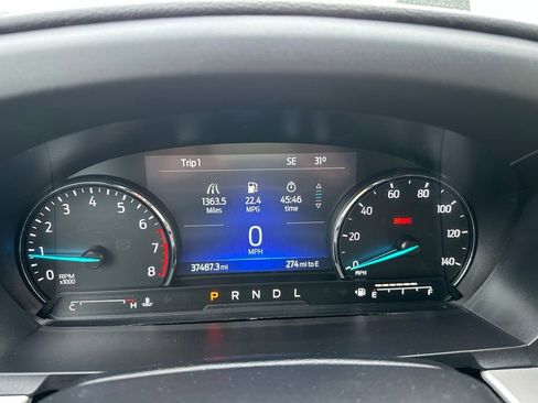 Used 2022 Ford Explorer XLT w/ Class IV Trailer Tow Package image 9