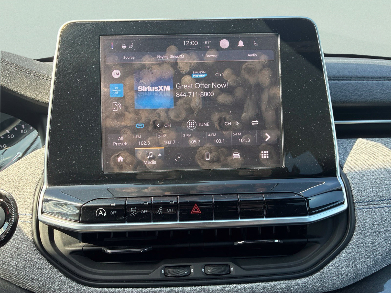 Certified 2025 Jeep Compass Latitude AWD/4WD image 16