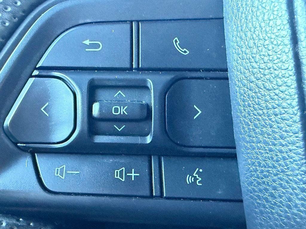Used 2024 Toyota Tacoma SR5 RWD image 22
