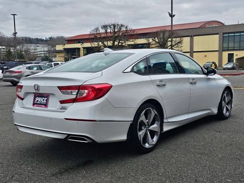 Used 2020 Honda Accord Touring image 5