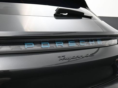 Certified 2023 Porsche Taycan 4S image 14