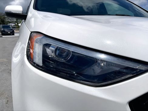 Used 2023 Ford Edge ST AWD/4WD image 31
