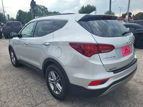 Used 2018 Hyundai Santa Fe Sport w/ 2.4L Tech Package 04 AWD/4WD image 4