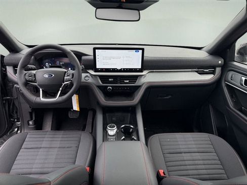 New 2026 Ford Explorer ST-Line w/ ST-Line Street Pack image 12