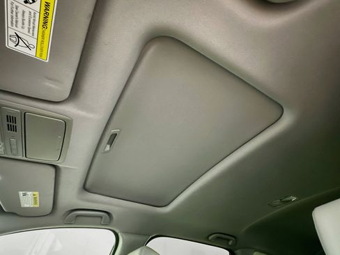 Used 2020 Honda CR-V Touring image 26